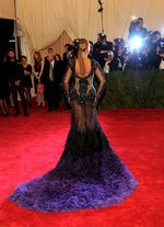 Beyonce Makin Seksi Usai Melahirkan