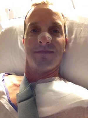 Operasi Sukses, Edwards Langsung Nge-Tweet