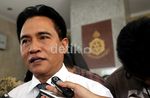 Yusril Datangi Polri Pertanyakan Status Siti Fadilah