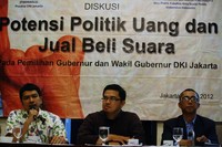 Politik uang dan jual beli suara memang kerap terjadi dalam ajang pemilihan kepala daerah. Anwar/detikcom.