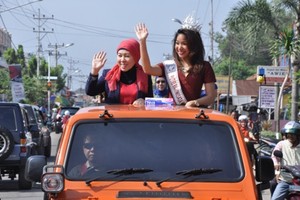 Puteri Pariwisata Jatuh Cinta Pada Songket & Budaya Sumsel