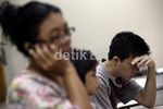 Keluarga Cari Informasi Terbaru Sukhoi di Halim