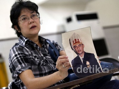 Keluarga Cari Informasi Terbaru Sukhoi di Halim