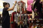 Sentuhan Akhir Produk UKM Belum Kompetitif