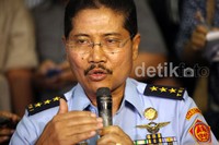 Kemudian SAR darat tetap berjalan untuk membuka hutan dan melihat kemungkinan untuk membangun helipad. Setelah ada helipad nanti para korban akan diberangkat menuju Halim.