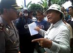 Minta Ganti Rugi Lahan, Warga Medan Timbun Jalan