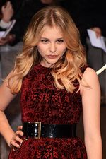 Wuihh..Cantiknya Chloe Grace Moretz