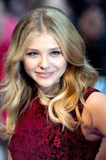 Wuihh..Cantiknya Chloe Grace Moretz