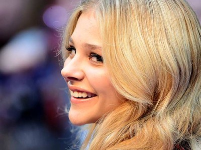 Wuihh..Cantiknya Chloe Grace Moretz