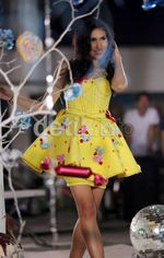 Pasca Foto Syur Beredar, Dewi Cinta Kembali Eksis