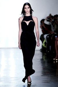 Cushnie Et Ochs, Fall/Winter 2012. New York Fashion Week 2012. [Photo by Joe Kohen/Getty Images]