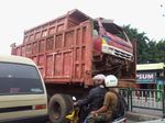 Truk Angkut Truk