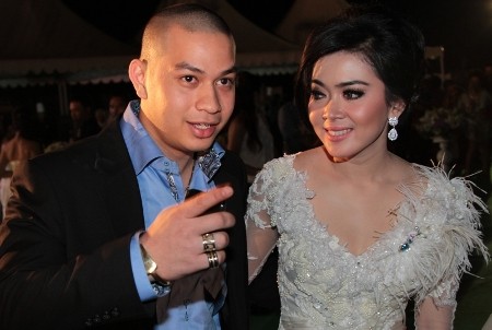 Dituduh Pacar Sewaan Syahrini, Bubu Mendadak ke Jakarta?