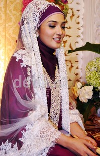 Ashanty nampak bahagia sekaligus deg-degan jelang pernikahannya.(Mahardian Prawira Bhisma/detikcom)