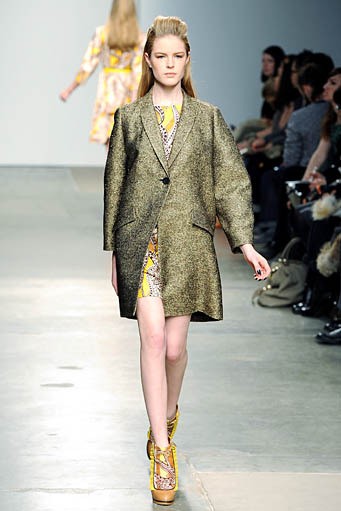 Karen Walker, Fall/WInter 2012. New York Fashion Week 2012. [Photo by Slaven Vlasic/Getty Images]