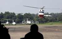 Mereka mau heli lebih turun lagi, itu akan sulit. Tapi kalau cuaca clear, tidak masalah, sambungnya.