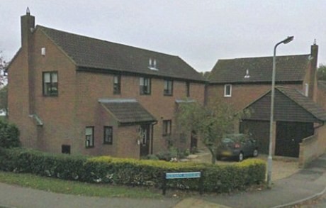 Kakek Tusuk Istri Hingga Tewas, Lalu Gantung Diri