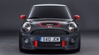 John Cooper Works GP melintasi sirkuit legendaris Nurburgring dalam waktu 8 menit 23 detik. Ini berarti 19 detik lebih cepat dari pendahulunya, MINI Cooper S yang pertama kali dirilis pada 2006. (Dok MINI)