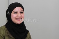 Kakak Bubu mengaku keluarganya merasa terganggu dengan berbagai pemberitaan miring soal adiknya dan Syahrini. Herianto Batubara/detikHot.