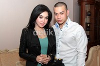Kekasih Syahrini itu mengaku merupakan keturunan Raja Selangor, Malaysia. Herianto Batubara/detikHot.