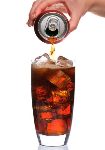 4 Minuman Yang Harus Dihindari Saat Sakit Perut