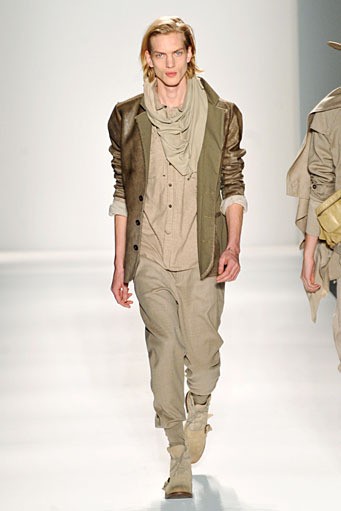 Nicholas K, Fall/Winter 2012. New York Fashion Week 2012. [Foto: Mike Coppola/Getty Images for Mercedes-Benz Fashion Week]