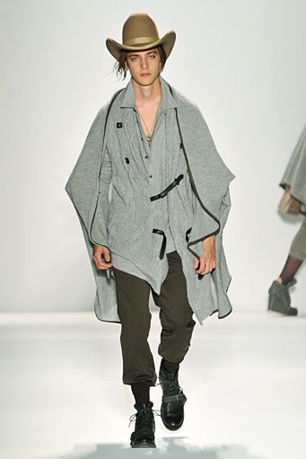 Nicholas K, Fall/Winter 2012. New York Fashion Week 2012. [Foto: Mike Coppola/Getty Images for Mercedes-Benz Fashion Week]
