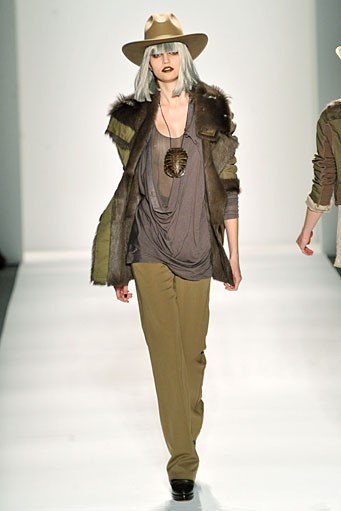 Nicholas K, Fall/Winter 2012. New York Fashion Week 2012. [Foto: Mike Coppola/Getty Images for Mercedes-Benz Fashion Week]