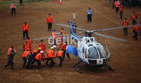 Basarnas memperpanjang masa evakuasi korban sukhoi hingga waktu yang belum ditentukan.