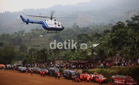 Jenazah yang berhasil dievakuasi dibawa oleh heli milik PMI ke Bandara Halim Perdana Kusumah.