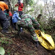 Jasad Korban Sukhoi yang Teridentifikasi WNI Laki-laki