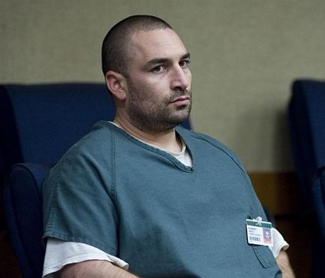 Gara-gara Obat Antidepresi, Eks Polisi AS Perkosa Wanita!