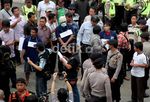 Rekontruksi Kill Bill Dikawal Polisi Bersenjata