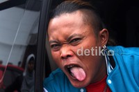 Sule menjulurkan lidahnya. Duh! Gus Mun/detikcom.