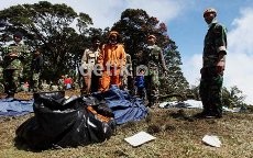 Penghentian Evakuasi Korban Sukhoi oleh Tim SAR Ditentukan Besok