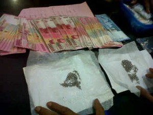 2 Polisi & 4 Wartawan Pemeras Pedagang Perhiasan Ditahan