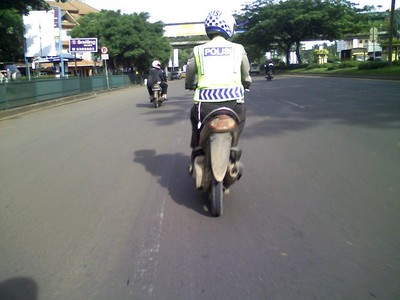 Gaya Aparat Berkendara