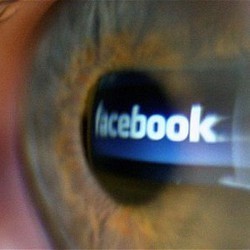 Menanti Detik-detik Facebook Go Public