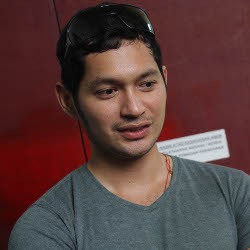 Evan Sanders Enjoy jadi Koki