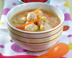 Resep Sup : Sup Jagung Bola Ayam Wortel