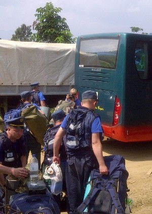 Sebagian Tim Evakuasi Rusia Ditarik dari Gunung Salak