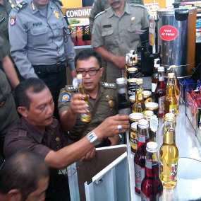 Polisi Siap Berantas Miras di Bandung