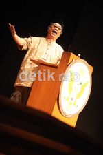 Hutan Makin Kritis, Apa Kata Butet ?