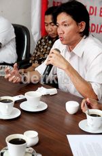 Demokrasi Jalanan Dianggap Sudah Tidak Lazim