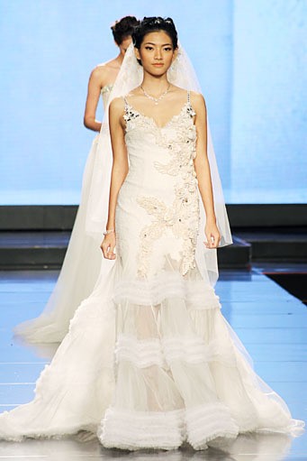 Sally Koeswanto Flor Del Amor. Jakarta Fashion & Food Festival 2012 at Ballroom Hotel Harris. Kelapa Gading. Jakarta. [Foto: Mohammad Abduh/Wolipop]