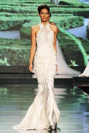 Sally Koeswanto Flor Del Amor. Jakarta Fashion & Food Festival 2012 at Ballroom Hotel Harris. Kelapa Gading. Jakarta. [Foto: Mohammad Abduh/Wolipop]