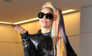 Wakil Ketua MPR Sarankan Lady Gaga Tampil Sopan di Indonesia