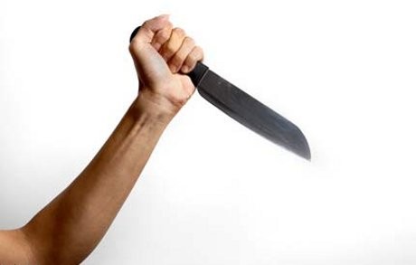 Bertengkar Soal Tempat Parkir, Ayah Tega Tikam Anak Kandungnya