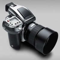 Kamera Medium Format Hasselblad Pangkas Harga