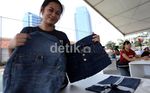 Menyulap Jeans Bekas Menjadi Duit